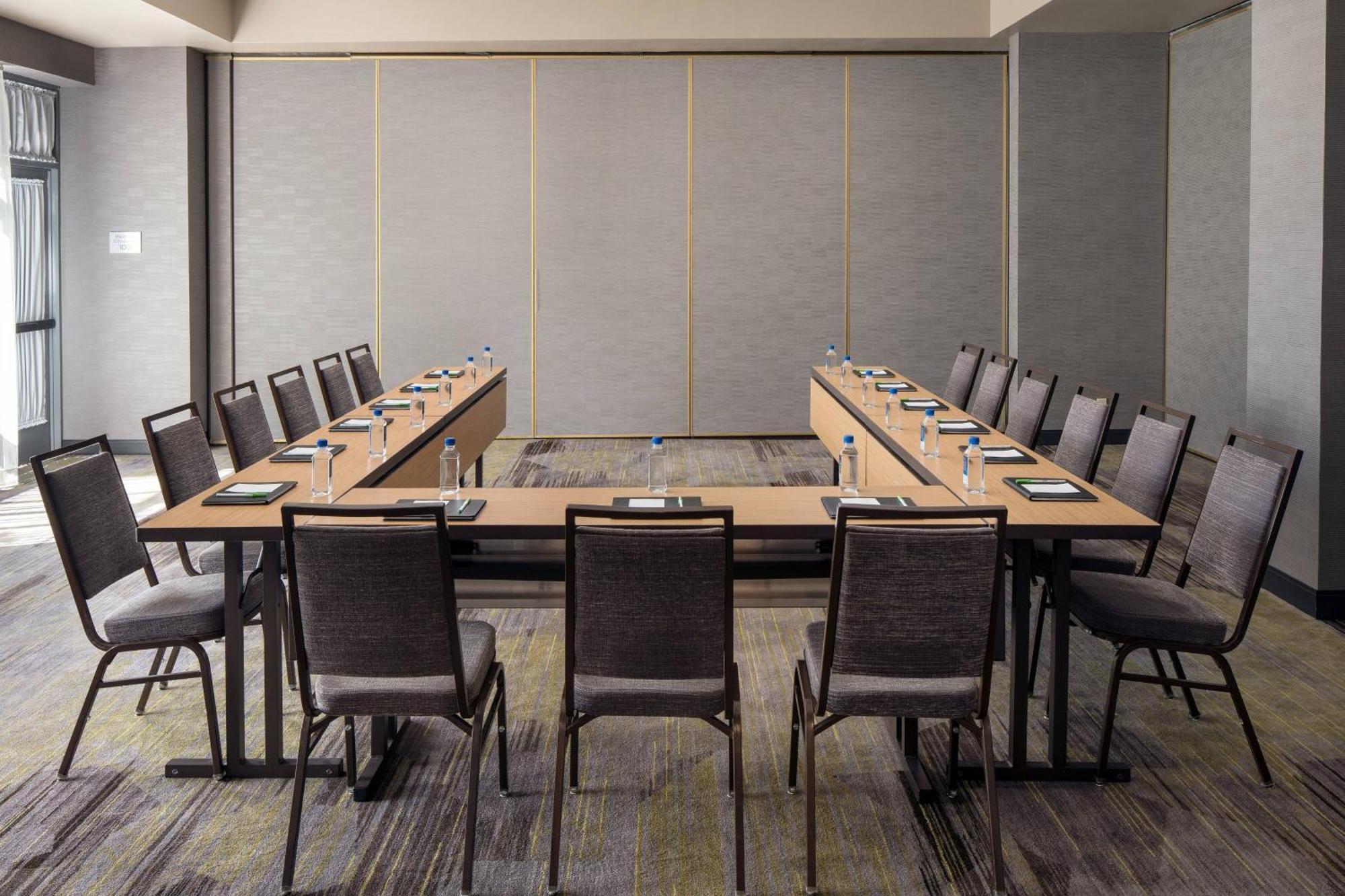 Courtyard By Marriott Richmond Berkeley Otel Dış mekan fotoğraf