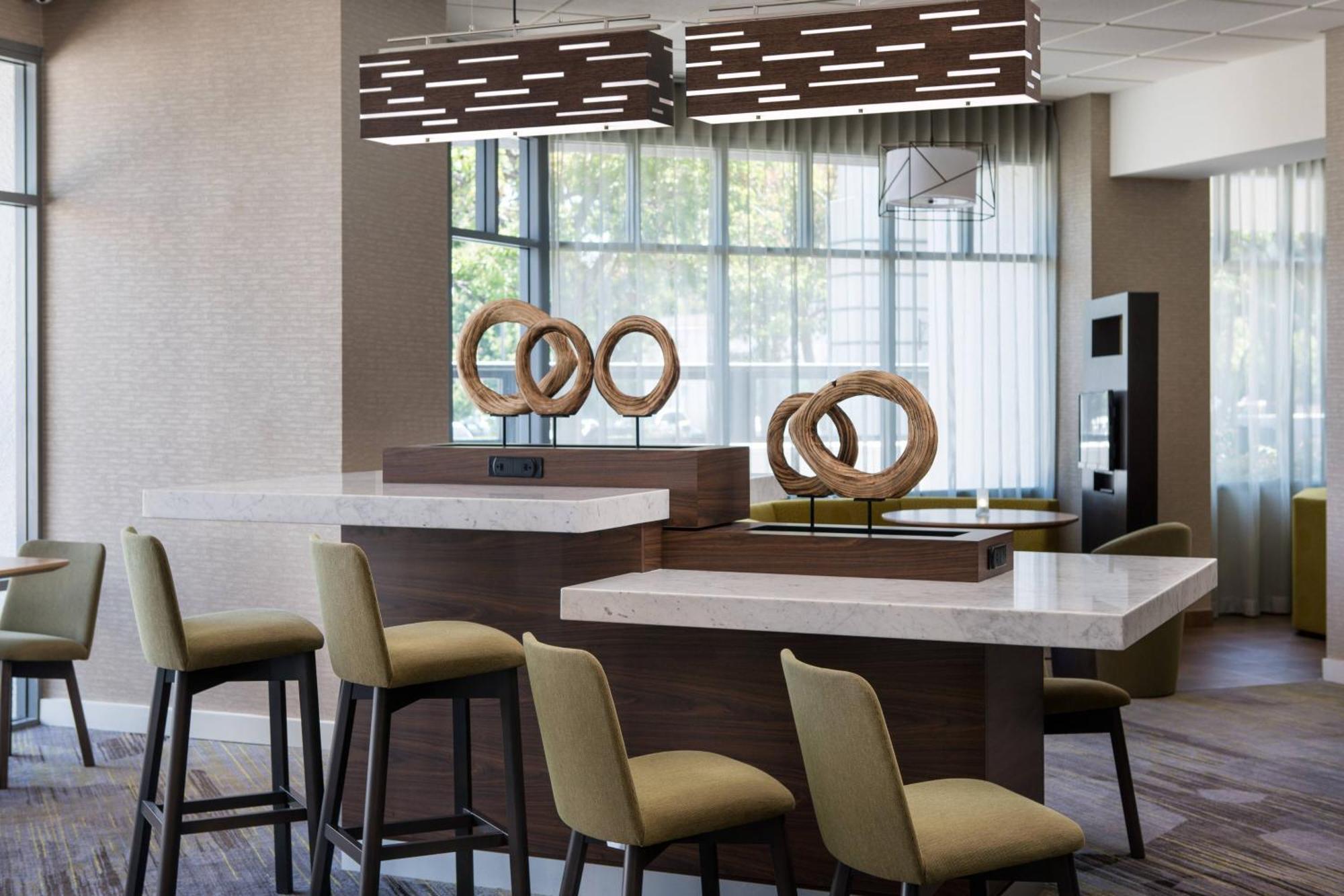 Courtyard By Marriott Richmond Berkeley Otel Dış mekan fotoğraf
