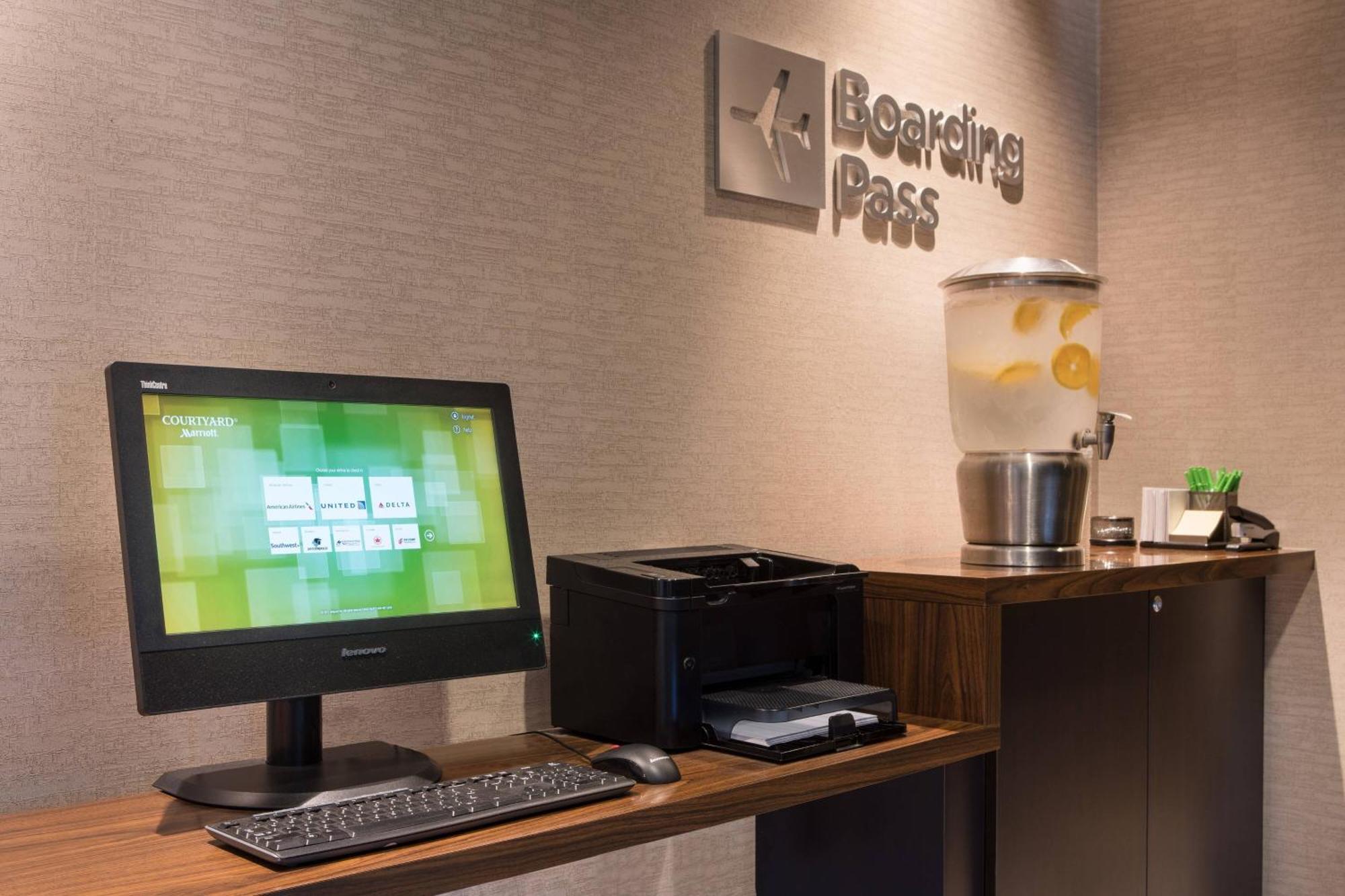 Courtyard By Marriott Richmond Berkeley Otel Dış mekan fotoğraf