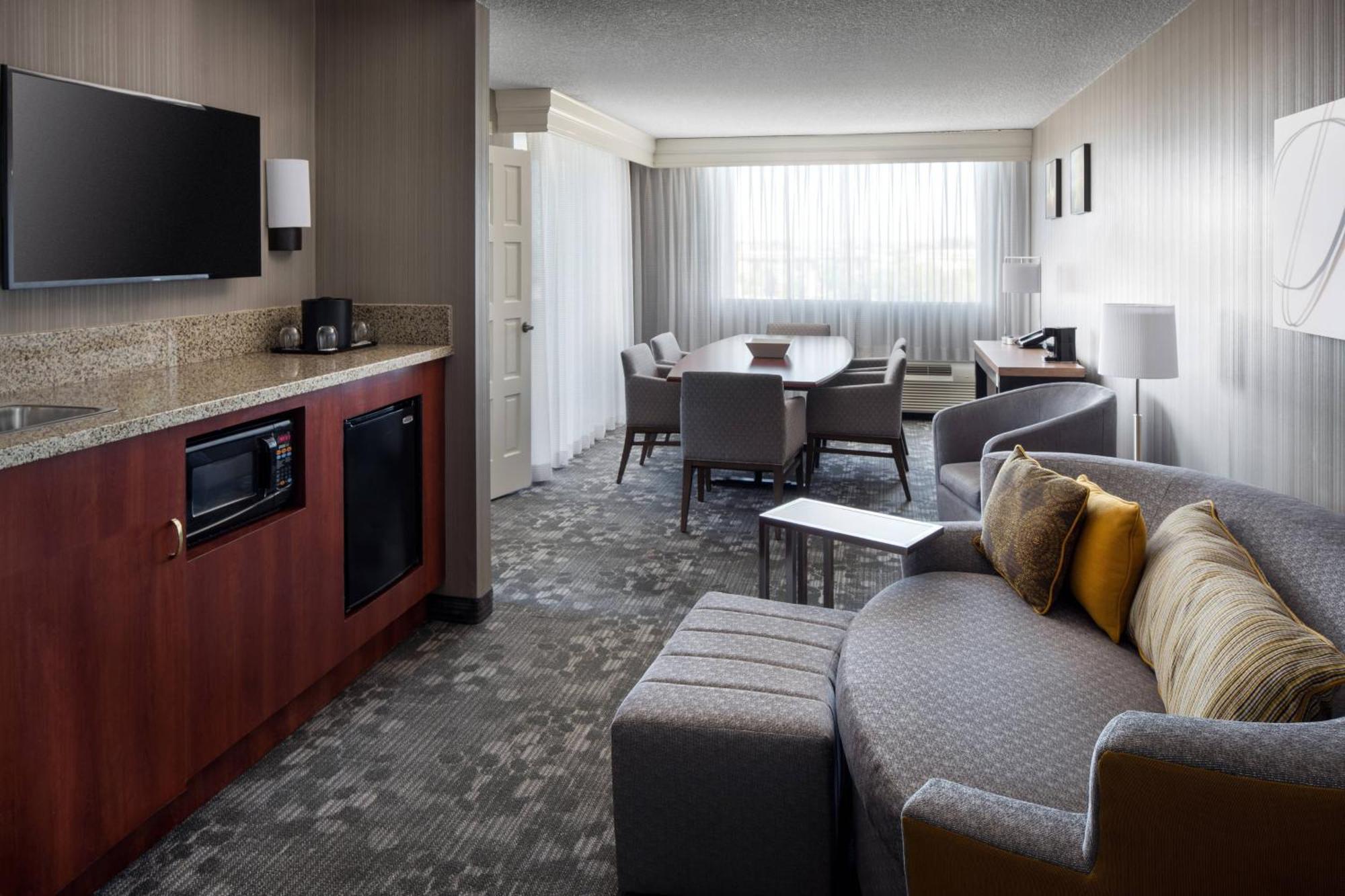 Courtyard By Marriott Richmond Berkeley Otel Dış mekan fotoğraf