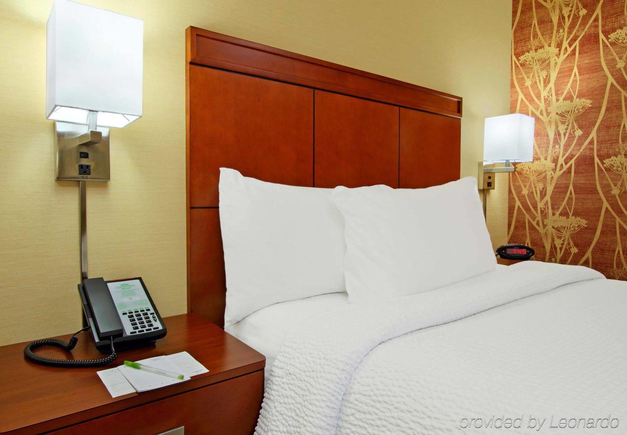 Courtyard By Marriott Richmond Berkeley Otel Dış mekan fotoğraf